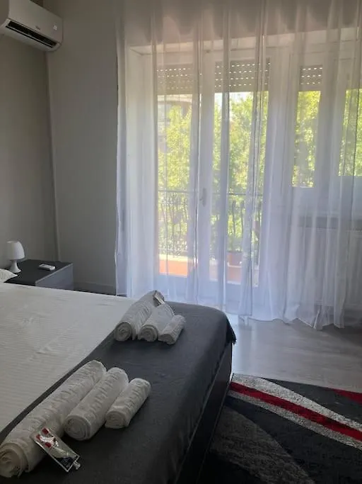 Apartment Appartamento I Tre Moschettieri Rome