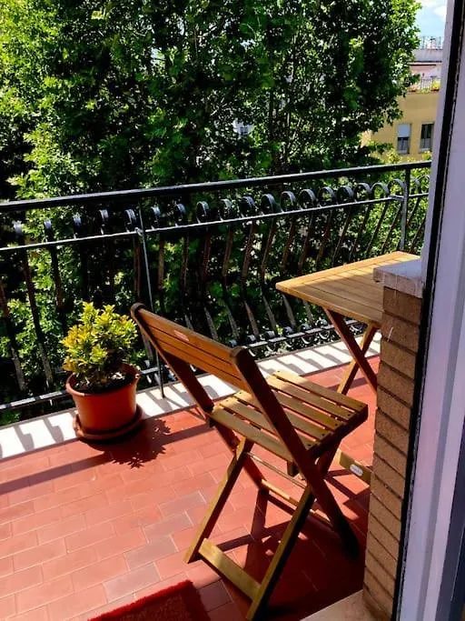 Apartment Appartamento I Tre Moschettieri Rome Italy